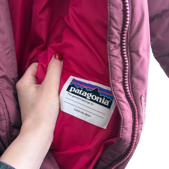 Patagonia Down For Fun Deep Pink Burgundy Puffer Coat Girls Size 10 Medium - Picture 3 of 6